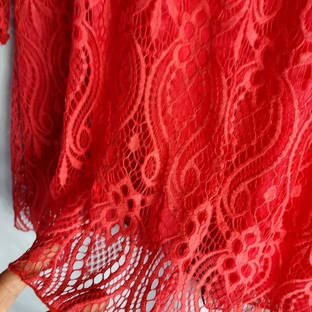 Lace tunic - Picture 2 of 6